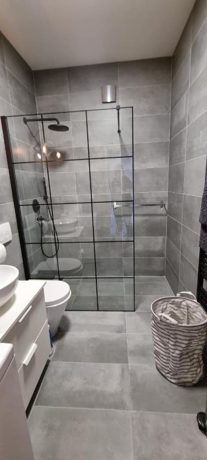 Ferienwohnung Oaza Klara Karlovac Exterior foto